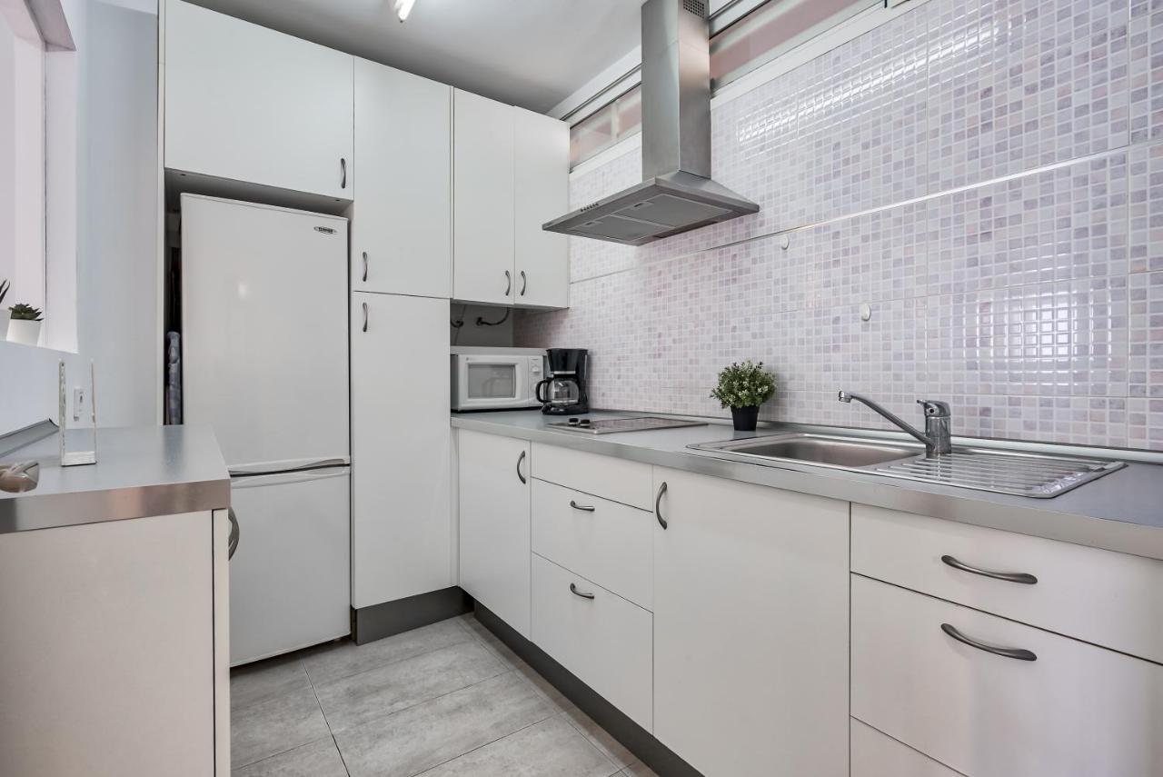 פואנגירולה Sur Suites Perla 6 מראה חיצוני תמונה